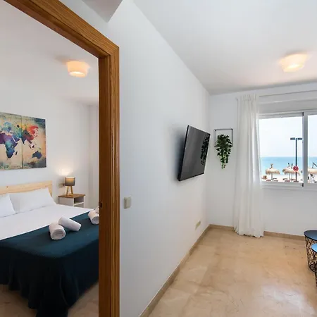 Madeinterranean Beach- Higueron Front Line Apartment